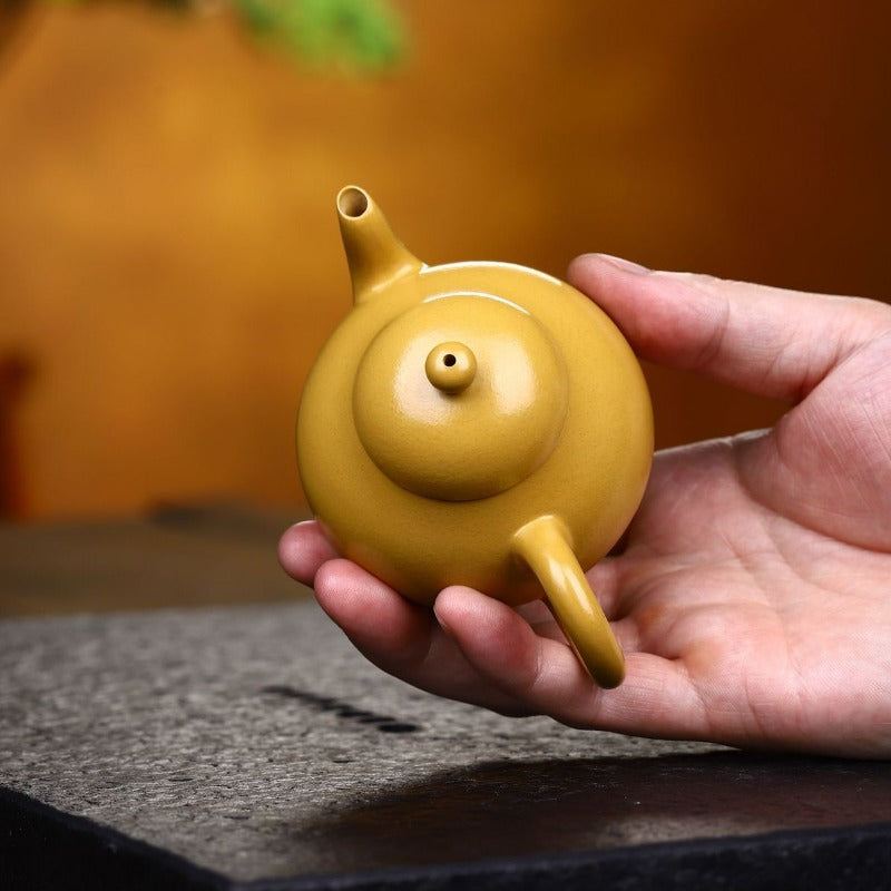 Yixing Zisha Teapot [Pear Pot] (Huangjin Zhu Ni - 110ml) - YIQIN TEA HOUSE | yiqinteahouse.com | <200ml, teapot, teaware, zisha teapot