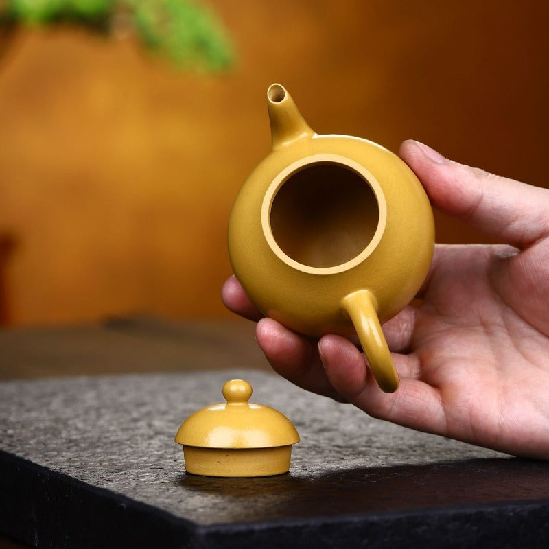 Yixing Zisha Teapot [Pear Pot] (Huangjin Zhu Ni - 110ml) - YIQIN TEA HOUSE | yiqinteahouse.com | <200ml, teapot, teaware, zisha teapot