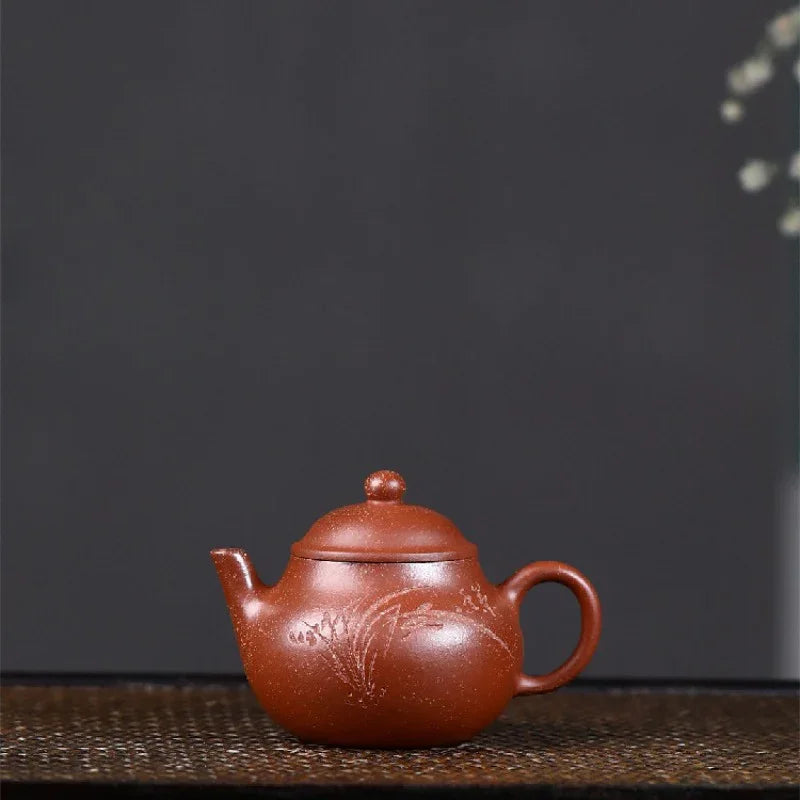 Yixing Zisha Teapot [Pear Pot] (Jiang Po Ni - 120ml)