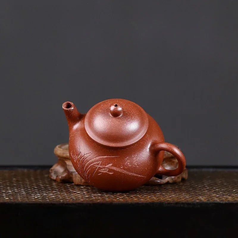 Yixing Zisha Teapot [Pear Pot] (Jiang Po Ni - 120ml)