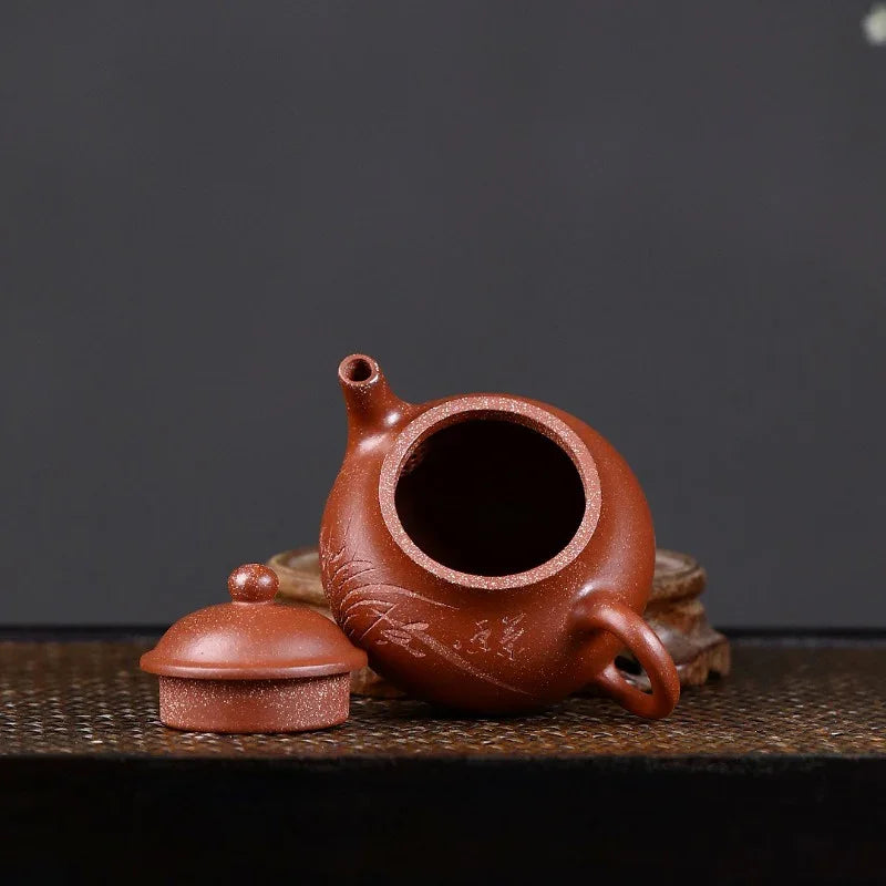 Yixing Zisha Teapot [Pear Pot] (Jiang Po Ni - 120ml)
