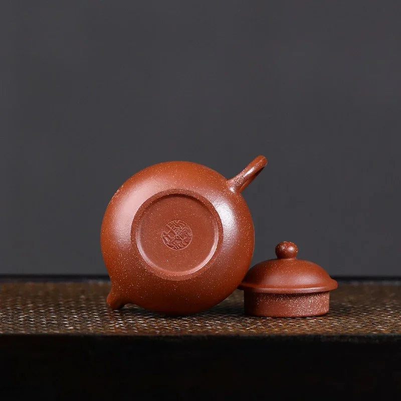 Yixing Zisha Teapot [Pear Pot] (Jiang Po Ni - 120ml)