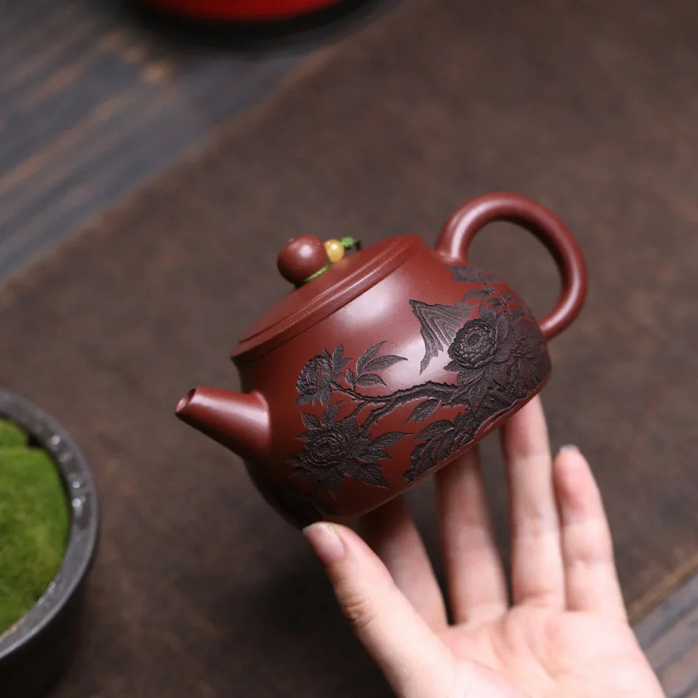 Yixing Zisha Teapot [Peony Shi Piao] (Long Xue Sha - 200ml)