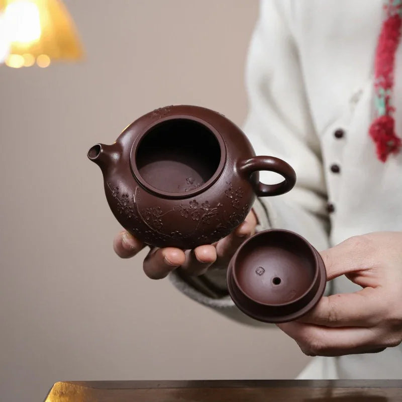 Yixing Zisha Teapot [Plum Blossom Han Jiang] (Zi Zhu Ni - 250ml)