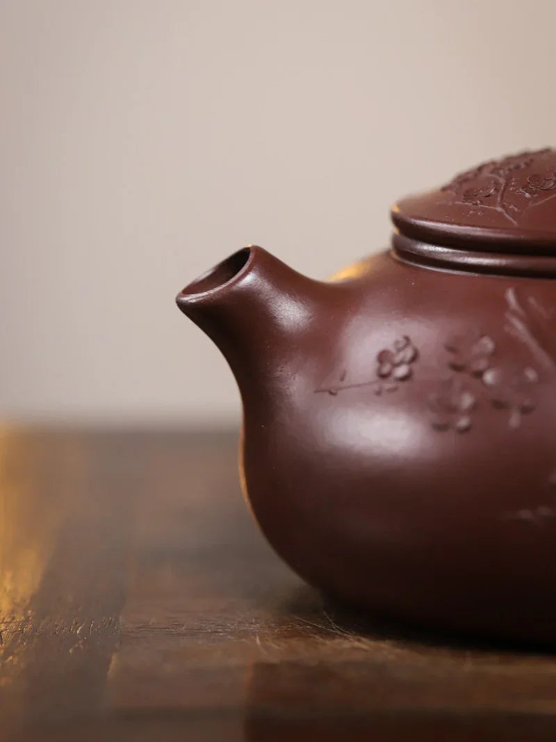 Yixing Zisha Teapot [Plum Blossom Han Jiang] (Zi Zhu Ni - 250ml)