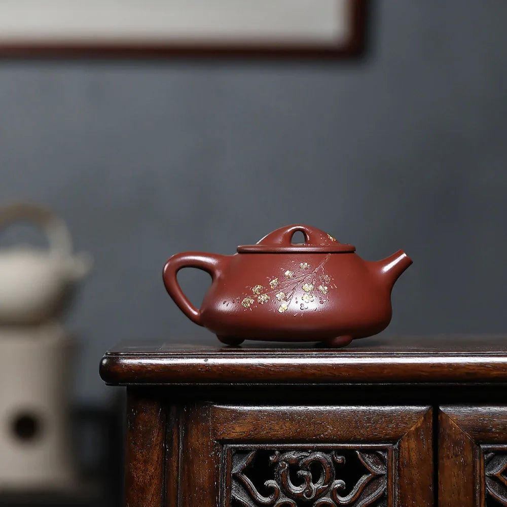 Théière Yixing Zisha [Fleur de prunier Jingzhou Shi Piao] (Hong Pi Long - 310 ml)