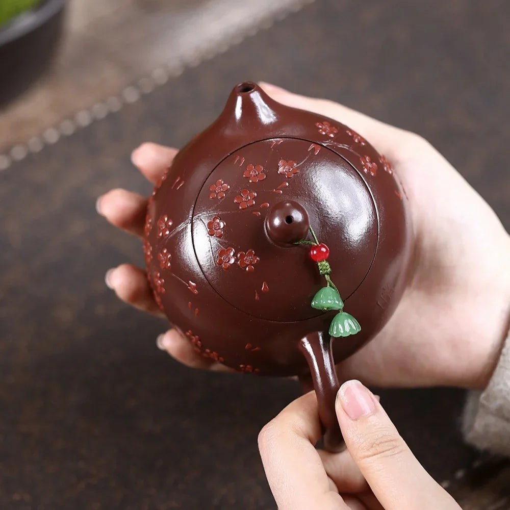 Yixing Zisha Teapot [Plum Blossom Xishi] (Zi Zhu Ni - 280ml)