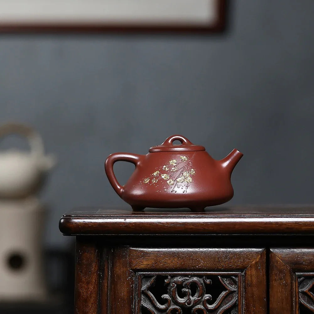 Teko Zisha Yixing [Plum Blossom Ziye Shi Piao] (Hong Pi Long - 270ml)