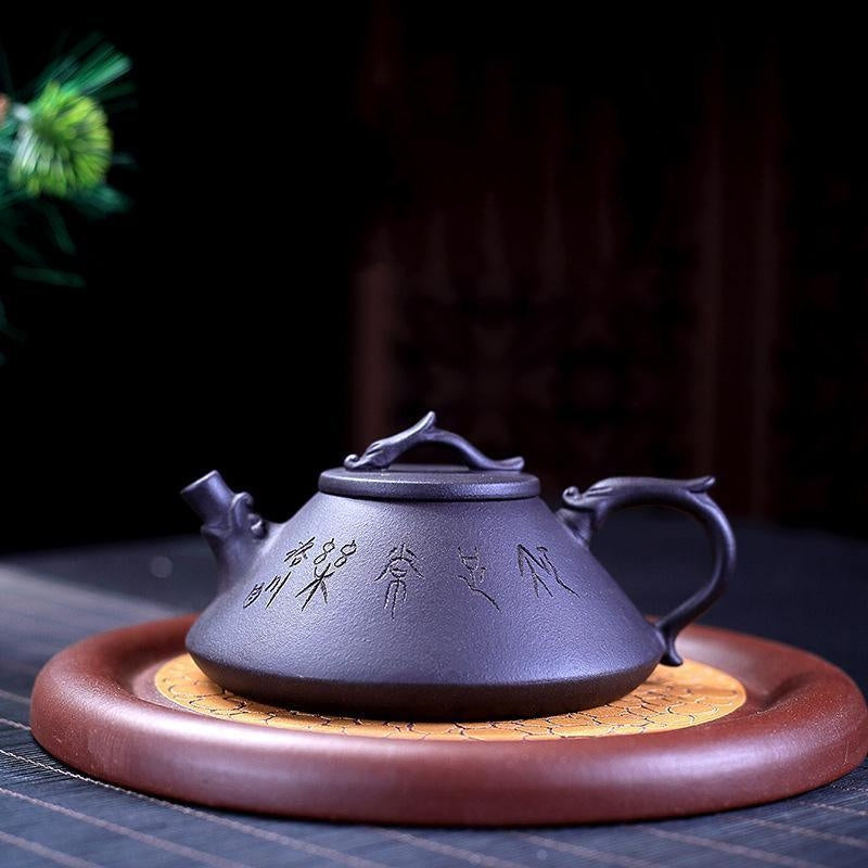 Yixing Purple Clay Teapot [Prosperity Dragon Piao] | 宜兴紫砂壶 原矿黑泥 [盛世龙瓢] - YIQIN TEA HOUSE 一沁茶舍 | yiqinteahouse.com