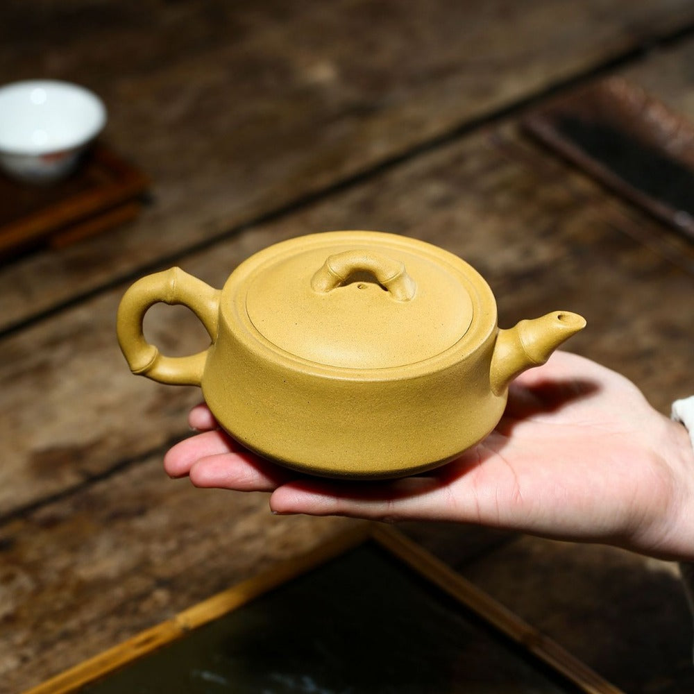 Yixing Zisha Teapot [Qianqiu Zhu Yun] (Huangjin Duan Ni - 280ml) - YIQIN TEA HOUSE | yiqinteahouse.com | 200-300ml, new arrival, teapot, teaware, zisha teapot