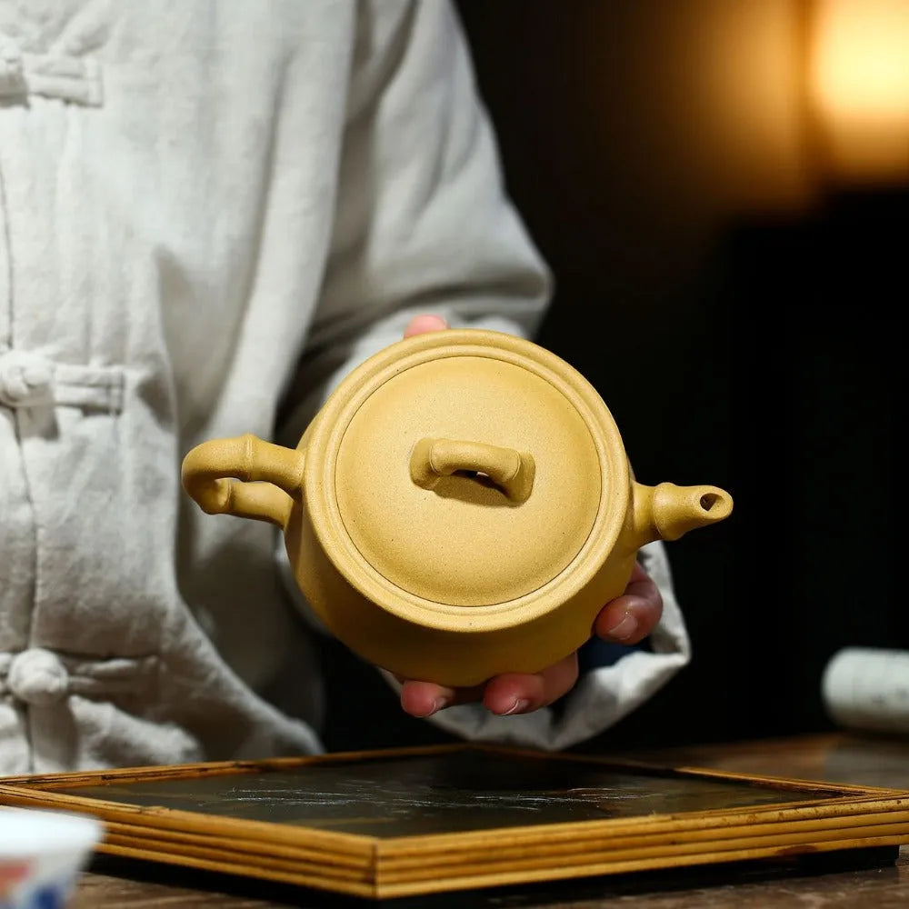 Yixing Zisha Teapot [Qianqiu Zhu Yun] (Huangjin Duan Ni - 280ml) - YIQIN TEA HOUSE | yiqinteahouse.com | 200-300ml, new arrival, teapot, teaware, zisha teapot