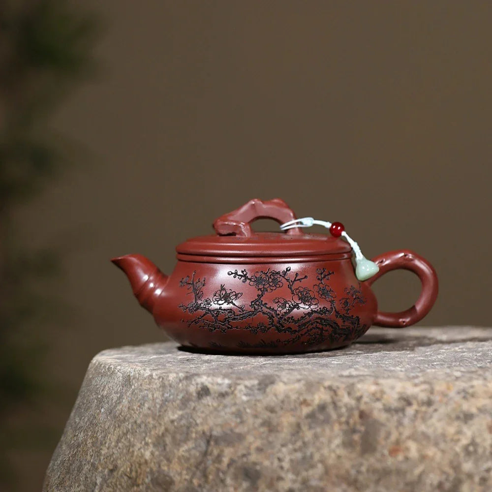 Teko Yixing Zisha [Red Plum] (Long Xue Sha - 360ml)