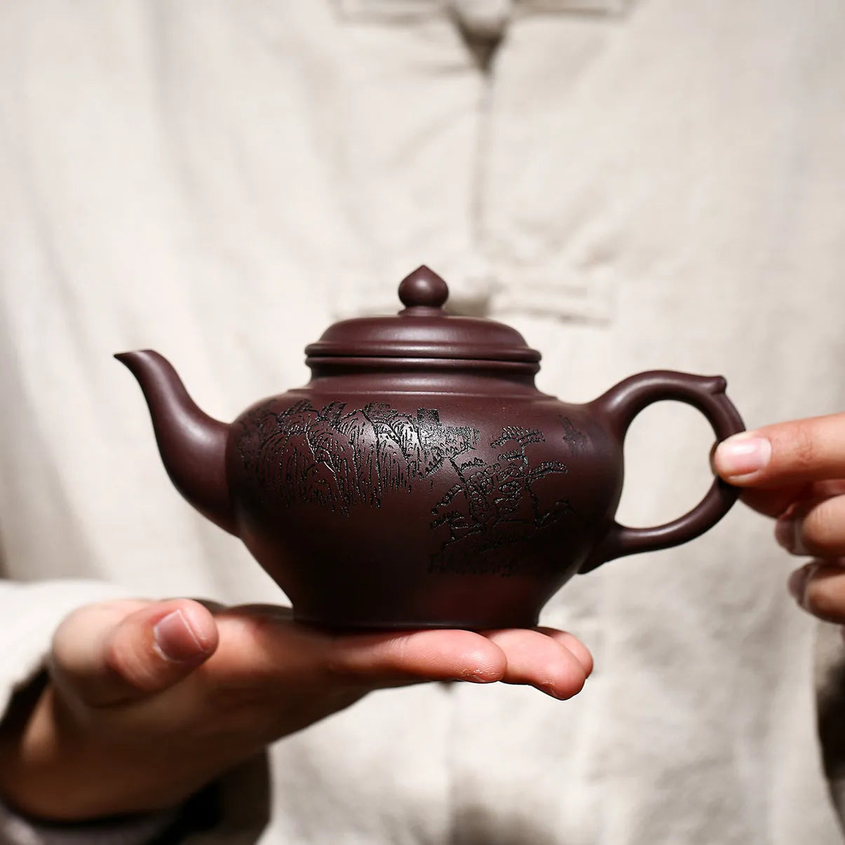 Yixing Zisha Teapot [Shanshui Xiao Ying] (Zi Ni - 290ml) - YIQIN TEA HOUSE | yiqinteahouse.com | 200-300ml, teapot, teaware, zisha teapot