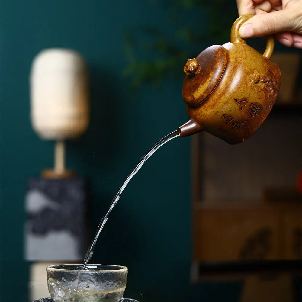 Yixing Zisha Teapot [Taihu Shi De Zhong] (Longgu Jin Sha - 220ml) - YIQIN TEA HOUSE | yiqinteahouse.com | 200-300ml, new arrival, teapot, teaware, zisha teapot