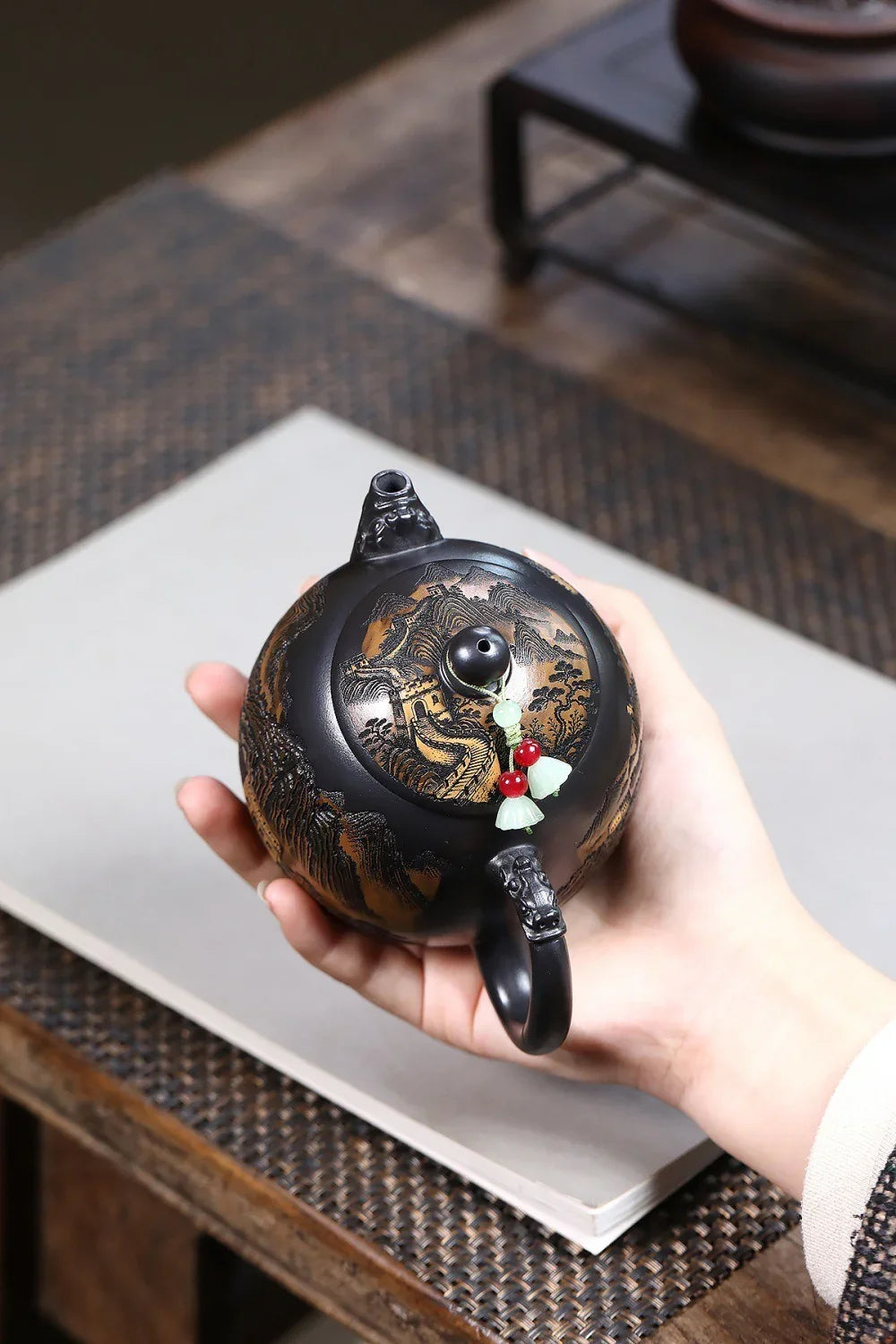 yixing-zisha-teapot-the-great-wall-shi-huang-320ml-yiqin-tea-house-yiqinteahouse-com-9 - YIQIN TEA HOUSE 一沁茶舍 yiqinteahouse.com