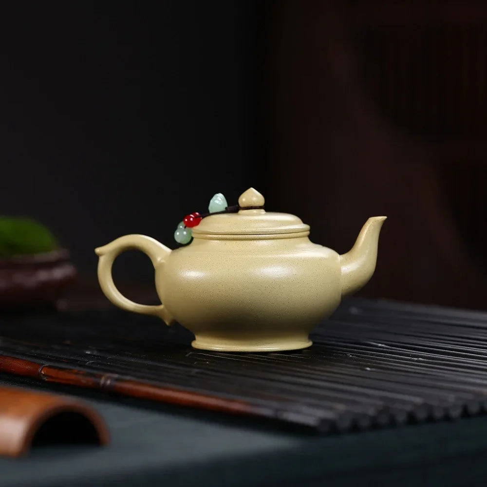 yixing-zisha-teapot-xiao-ying-bensan-lu-ni-210ml-yiqin-tea-house-yiqinteahouse-com-3 - YIQIN TEA HOUSE 一沁茶舍 yiqinteahouse.com