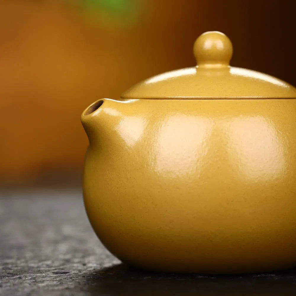 Yixing Zisha Teapot [Xishi Pot] (Huangjin Zhu Ni - 150ml) - YIQIN TEA HOUSE | yiqinteahouse.com | <200ml, new arrival, plain smooth, teapot, teaware, zisha teapot