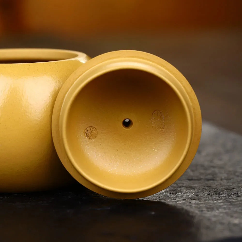 宜兴紫砂茶壶[西施壶] (黄金朱泥- 150ml) – YIQIN TEA HOUSE 一沁茶舍