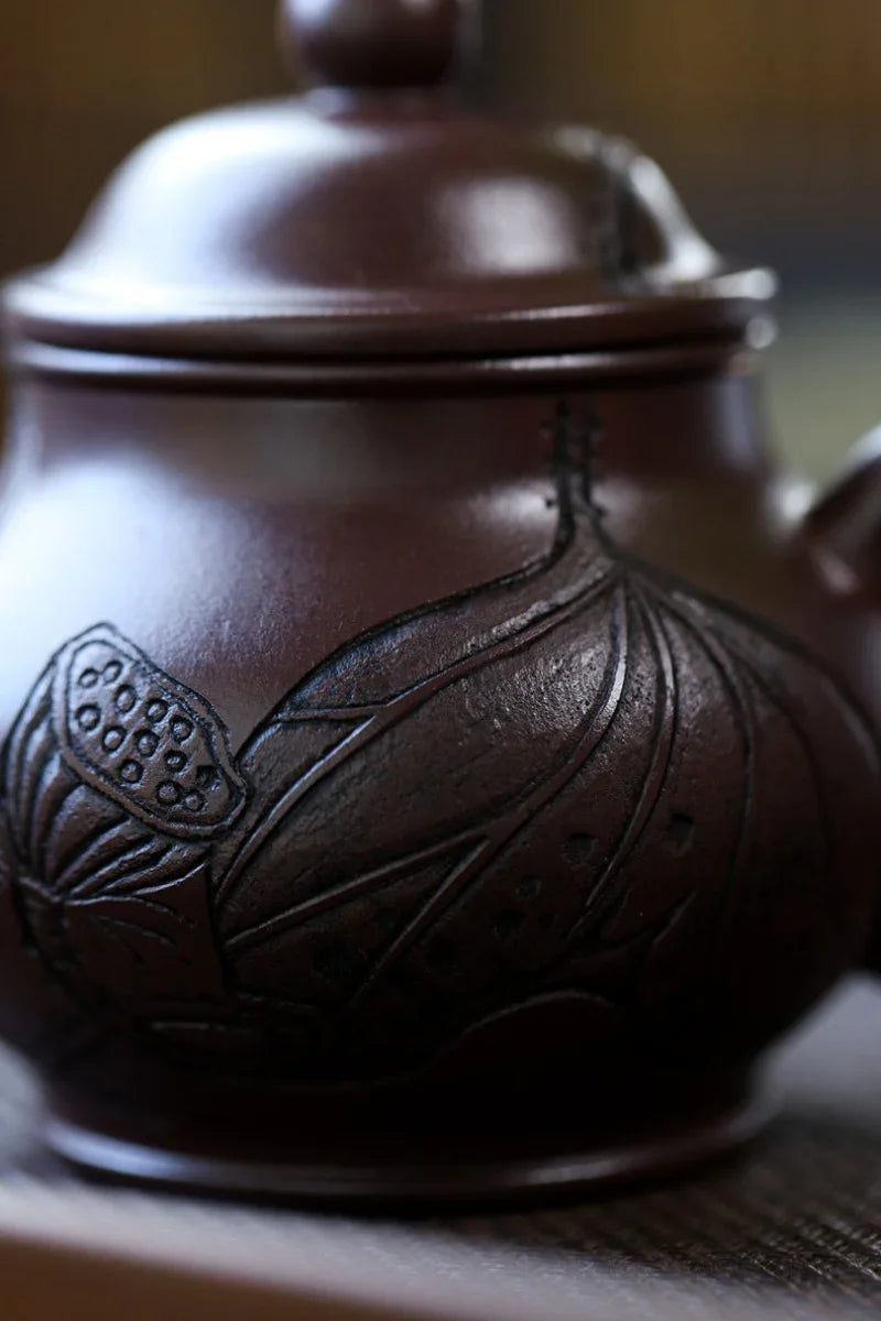 Teko Yixing Zisha [Yahe Pan Pot] (100 Mu Zi Ni - 220ml)