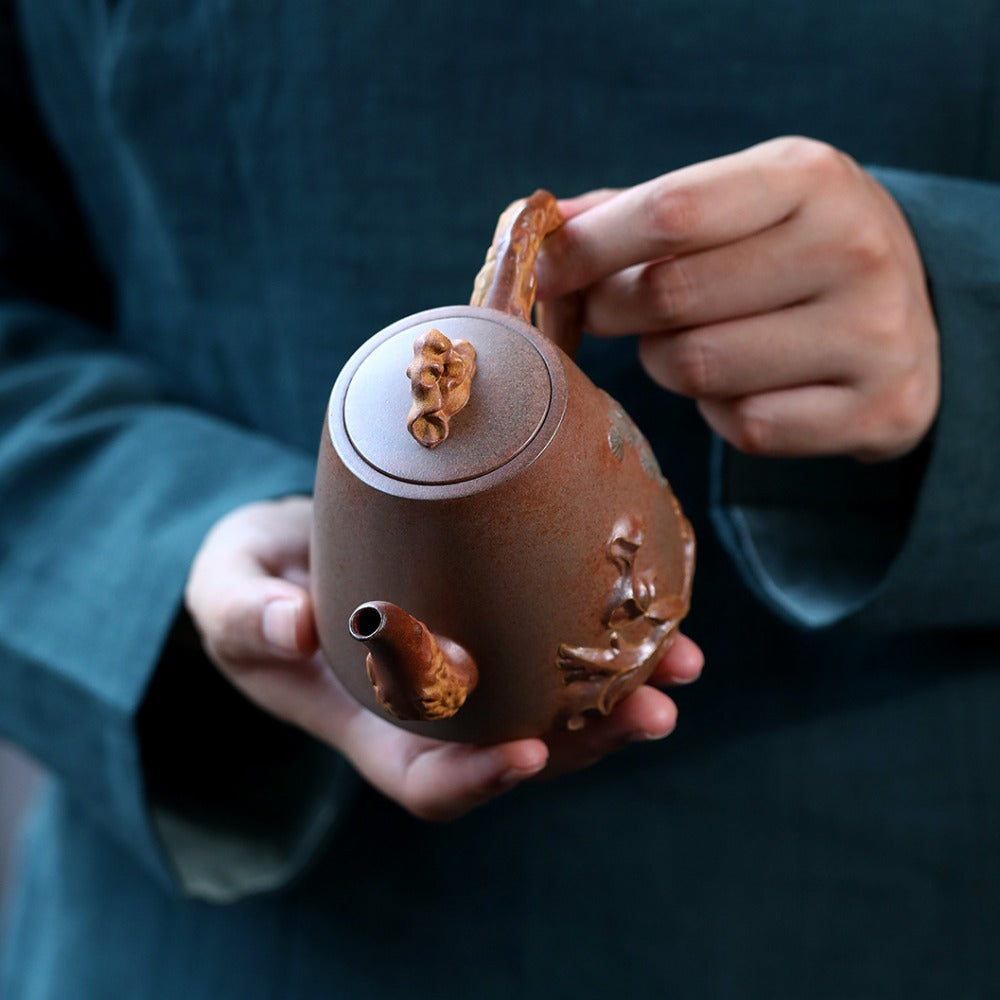 Yixing Zisha Teapot [Yunhai Song Tao] (High Temperature Duan Ni - 255ml) - YIQIN TEA HOUSE | yiqinteahouse.com | 200-300ml, new arrival, teapot, teaware, zisha teapot