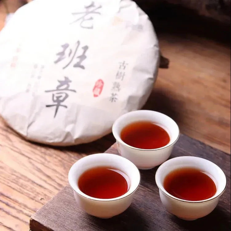 2006 Yunnan Shu Pu-er Tea Cake [Lao Ban Zhang] - YIQIN TEA HOUSE | yiqinteahouse.com | dark tea, pu-er, puer, shu puer, tea