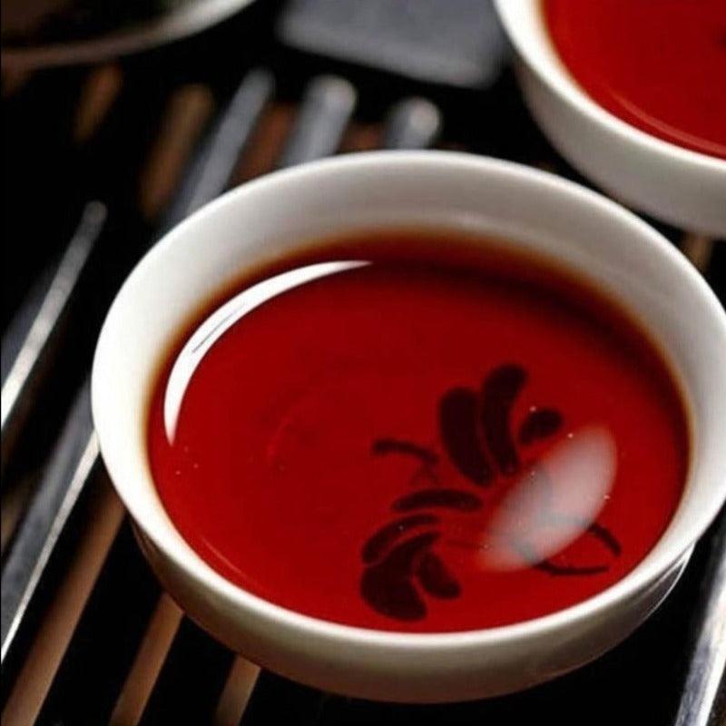 2008 Yunnan Menghai Qizi Shu Pu-er Tea Cake [Lao Pu-er] | 2008云南勐海七子饼茶 [老普洱] 熟茶饼春料 - YIQIN TEA HOUSE 一沁茶舍  |  yiqinteahouse.com