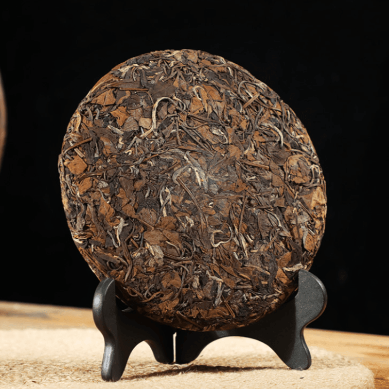 2011 Fuding White Tea Cake [Shou Mei] - YIQIN TEA HOUSE | yiqinteahouse.com | shou mei, tea, white tea