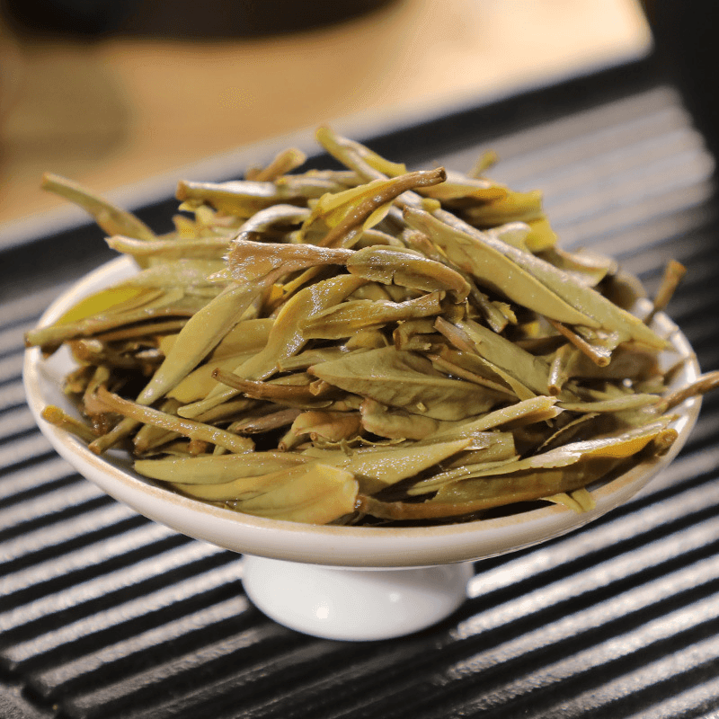 2020 Fuding White Tea Cake [Sun-dried White Peony] - YIQIN TEA HOUSE | yiqinteahouse.com | tea, white peony, white tea