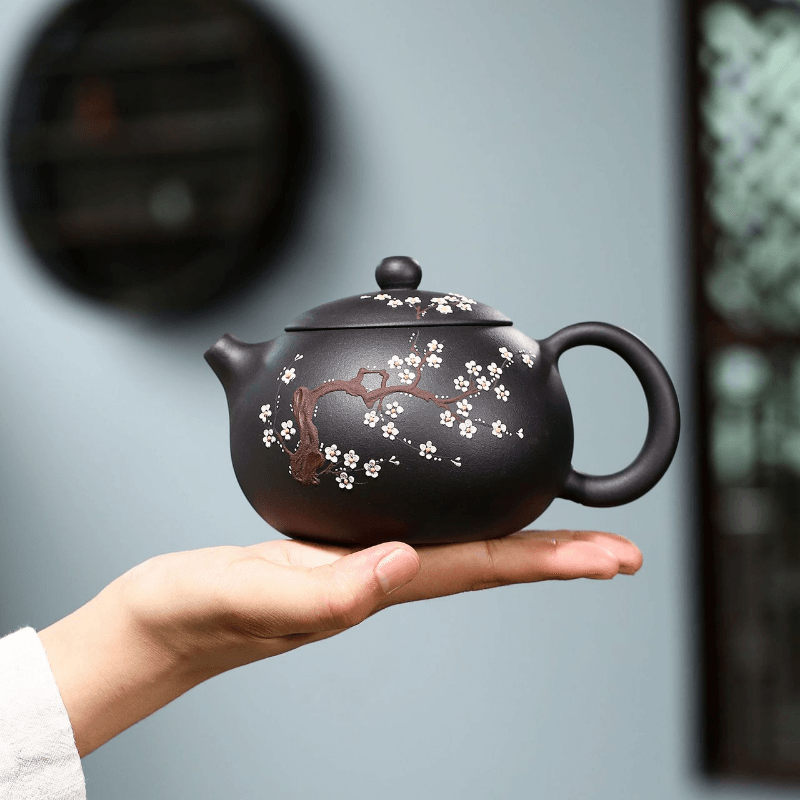 Yixing Purple Clay Teapot [Big Plum Blossom Xishi] | 宜兴紫砂壶 原矿黑金砂 [梅花大品西施] 430ml - YIQIN TEA HOUSE 一沁茶舍  |  yiqinteahouse.com