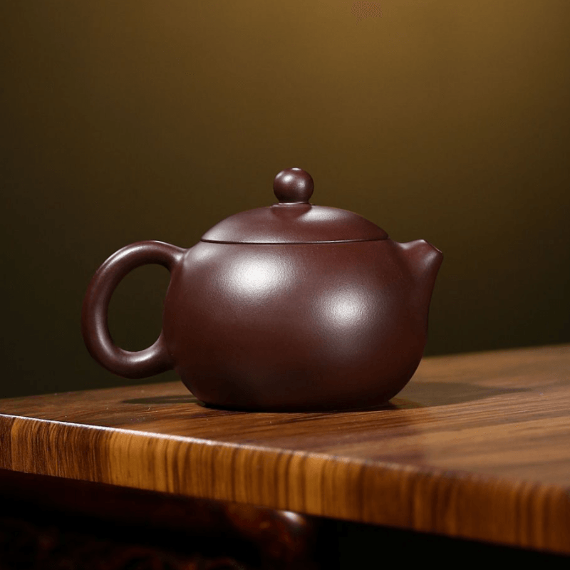 Yixing Purple Clay Teapot [Xishi Pot] | 宜兴紫砂壶 原矿紫茄泥 [西施壶] 220ml - YIQIN TEA HOUSE 一沁茶舍  |  yiqinteahouse.com