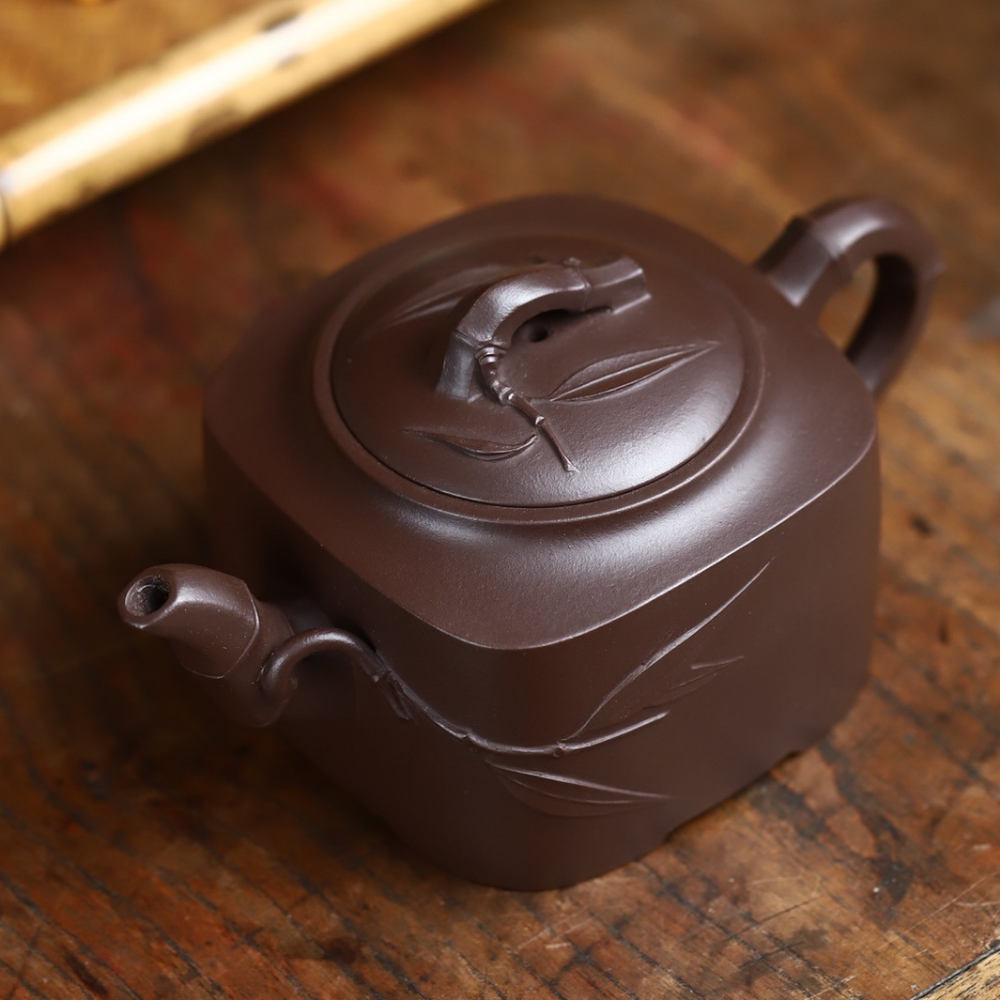 Full Handmade Yixing Zisha Teapot [Sifang Bamboo Pot] (Lao Zi Ni - 250ml)