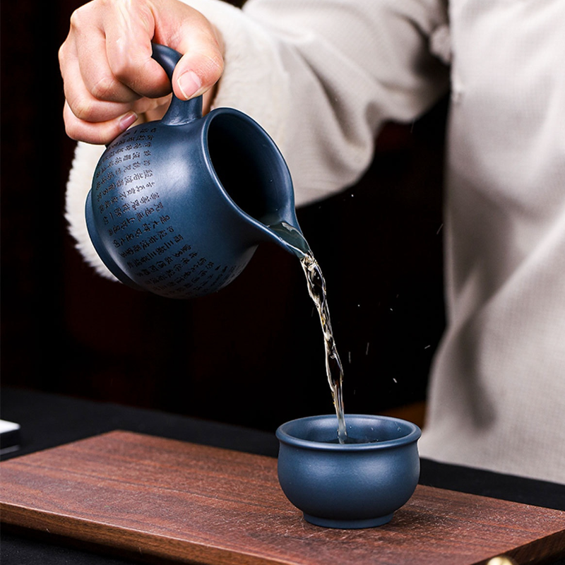 Full Handmade Yixing Zisha Teapot [Xiantao] (Tian Qing Ni - 350ml)