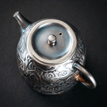 Load image into Gallery viewer, Colorful Antique Gilt Silver Ceramic Teapot | 七彩祥云鎏银仿古陶瓷茶壶 - YIQIN TEA HOUSE 一沁茶舍  |  yiqinteahouse.com
