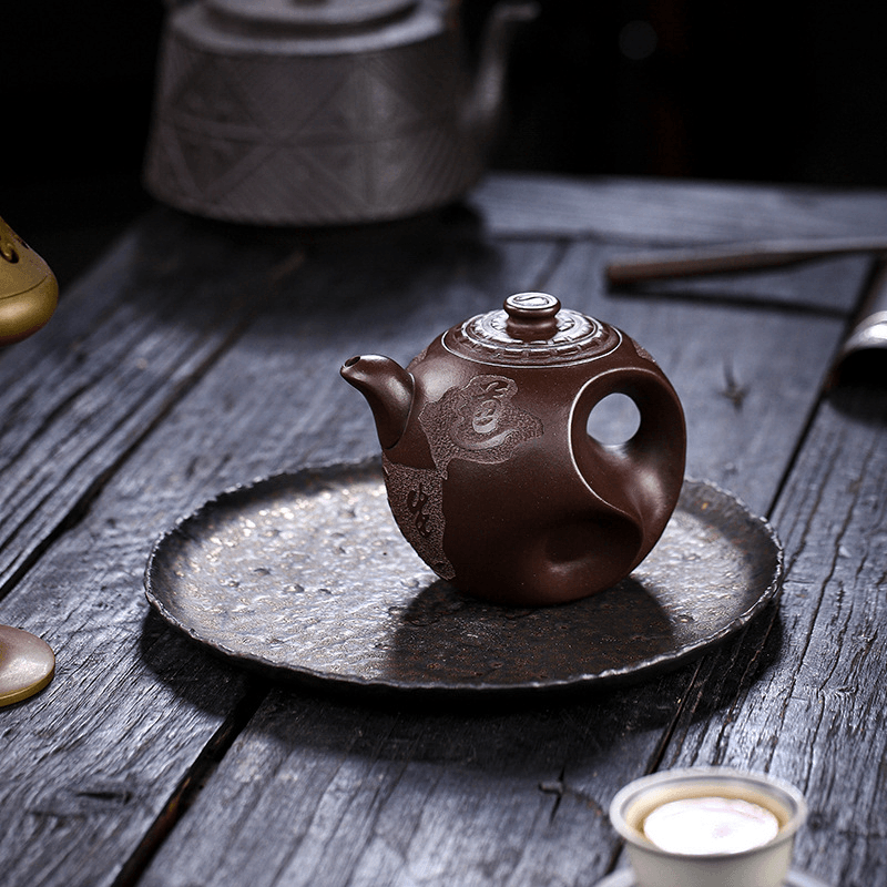 Full Handmade Yixing Purple Clay Teapot [Dadao Zhi Jian] | 全手工宜兴紫砂壶 原矿老紫泥 [大道至简] - YIQIN TEA HOUSE 一沁茶舍  |  yiqinteahouse.com
