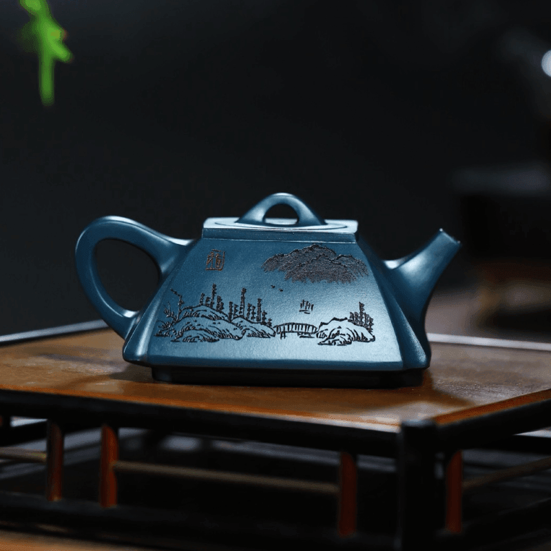 Full Handmade Yixing Purple Clay Teapot [Hai Na Bai Chuan] | 全手工宜兴紫砂壶 陈腐天青泥 [海纳百川] - YIQIN TEA HOUSE 一沁茶舍  |  yiqinteahouse.com