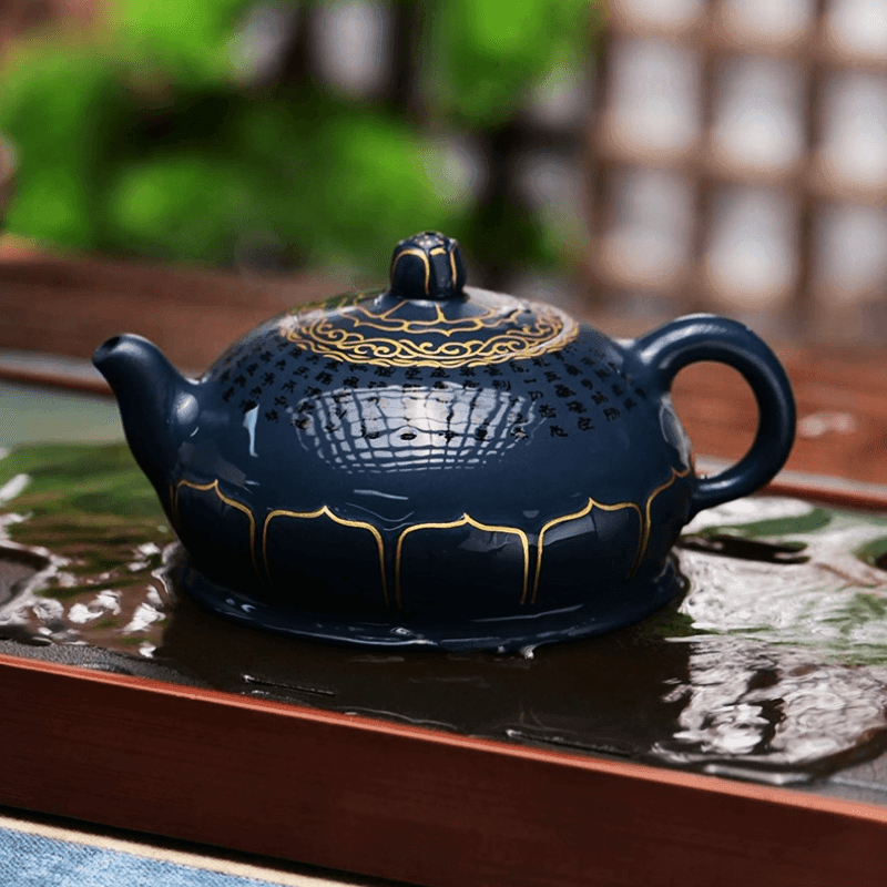 Full Handmade Yixing Purple Clay Teapot [Jixiang Jinlian] | 全手工宜兴紫砂壶 陈腐天青泥 [吉祥金莲] - YIQIN TEA HOUSE 一沁茶舍  |  yiqinteahouse.com