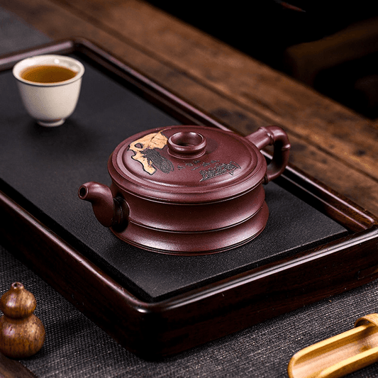 Full Handmade Yixing Purple Clay Teapot [Yi Ye Zhi Qiu] | 全手工宜兴紫砂壶 原矿紫血砂 [一叶知秋] - YIQIN TEA HOUSE 一沁茶舍  |  yiqinteahouse.com