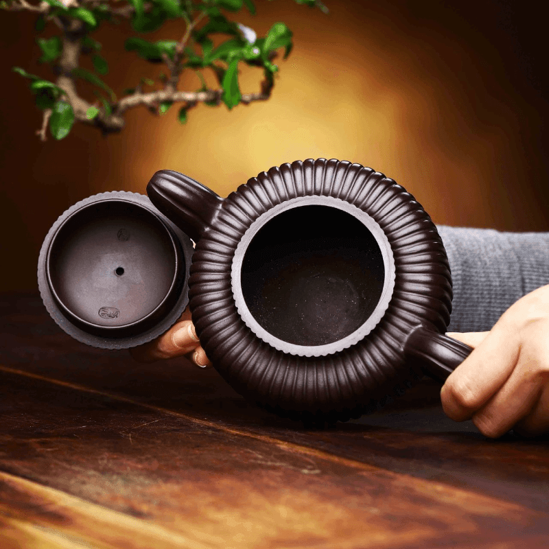 Full Handmade Yixing Zisha Teapot [Jin Wen Biyu] (Meigui Zi Ni - 300ml) - YIQIN TEA HOUSE | yiqinteahouse.com | 200-300ml, full handmade zisha teapot, new arrival, teapot, teaware