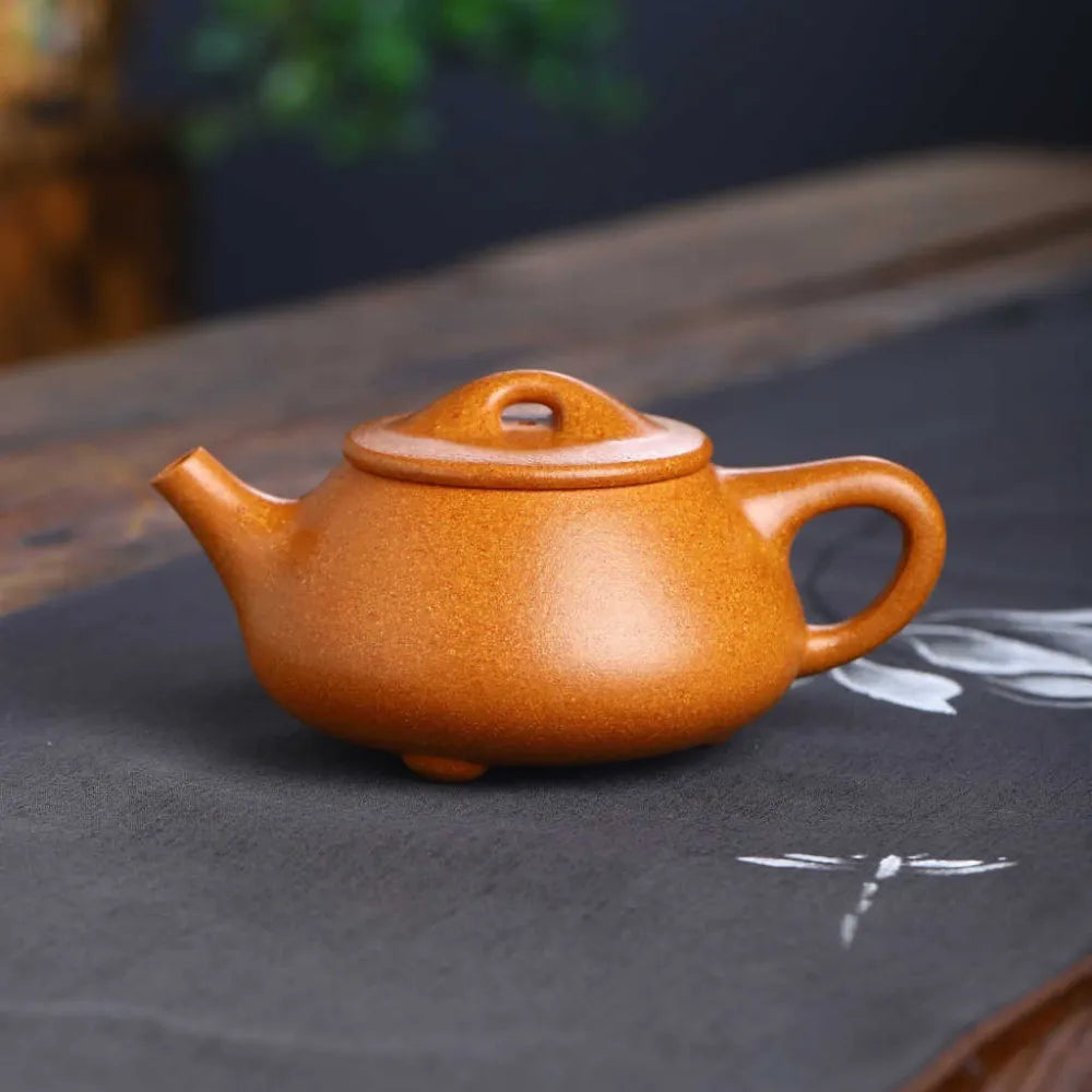 Full Handmade Yixing Zisha Teapot [Jingzhou Shi Piao Pot] (Wucai Lao Duan Ni - 300ml) - YIQIN TEA HOUSE | yiqinteahouse.com | 200-300ml, full handmade zisha teapot, new arrival, plain smooth, teapot, teaware