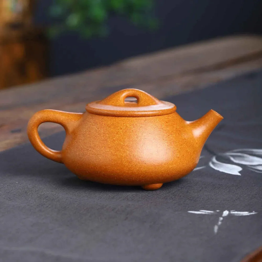 Full Handmade Yixing Zisha Teapot [Jingzhou Shi Piao Pot] (Wucai Lao Duan Ni - 300ml) - YIQIN TEA HOUSE | yiqinteahouse.com | 200-300ml, full handmade zisha teapot, new arrival, plain smooth, teapot, teaware