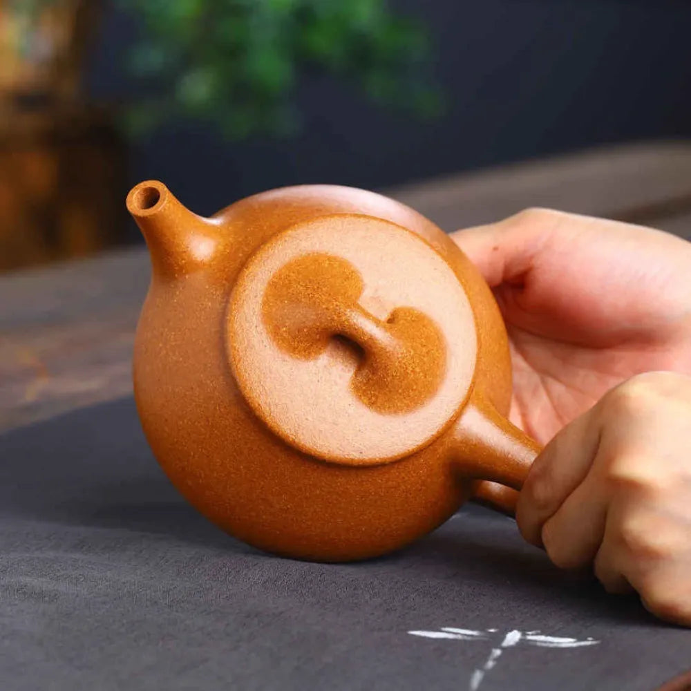 Full Handmade Yixing Zisha Teapot [Jingzhou Shi Piao Pot] (Wucai Lao Duan Ni - 300ml) - YIQIN TEA HOUSE | yiqinteahouse.com | 200-300ml, full handmade zisha teapot, new arrival, plain smooth, teapot, teaware