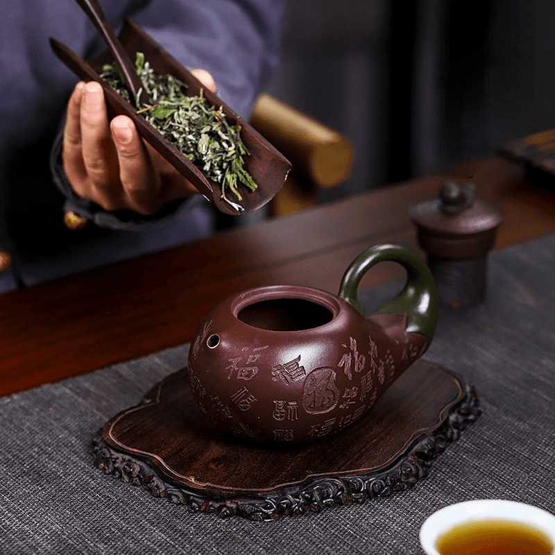 Full Handmade Yixing Zisha Teapot [Lucky Eggplant] (Zi Jia Ni - 320ml) - YIQIN TEA HOUSE | yiqinteahouse.com | 200-300ml, full handmade zisha teapot, new arrival, teapot, teaware