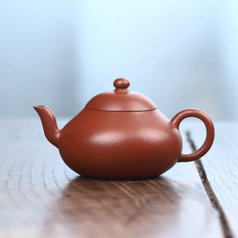 Full Handmade Yixing Zisha Teapot [Pear Pot] (Zhu Ni - 150ml) - YIQIN TEA HOUSE | yiqinteahouse.com | <200ml, full handmade zisha teapot, new arrival, plain smooth, teapot, teaware