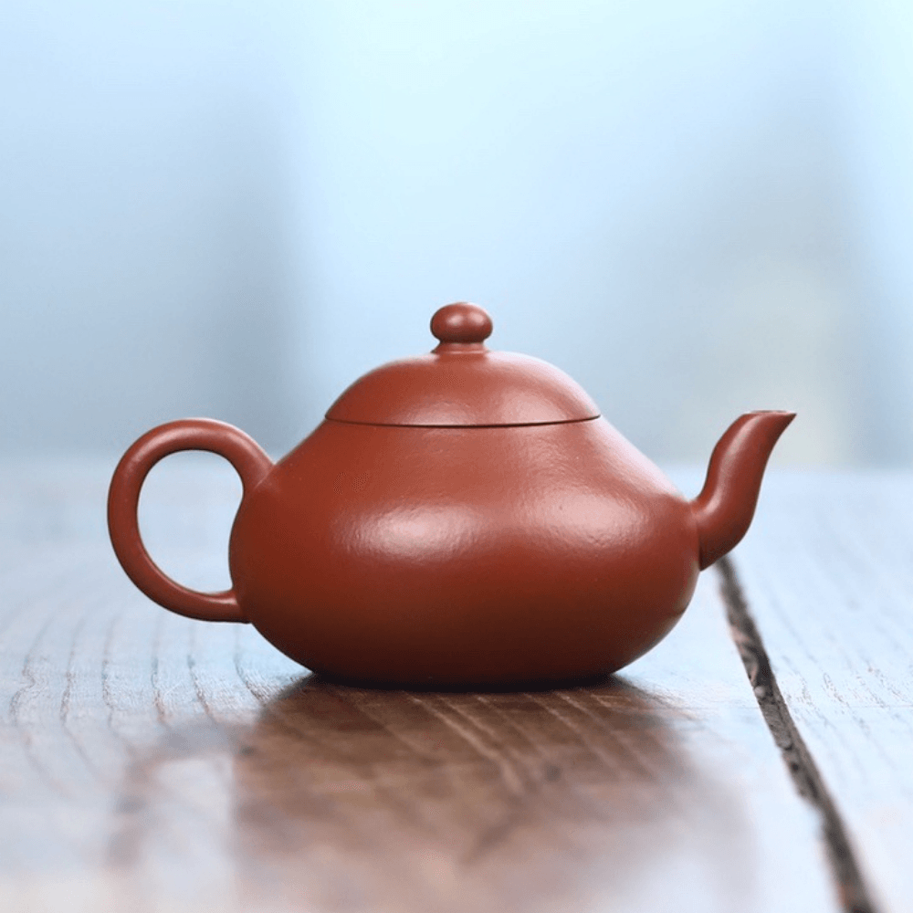 Full Handmade Yixing Zisha Teapot [Pear Pot] (Zhu Ni - 150ml) - YIQIN TEA HOUSE | yiqinteahouse.com | <200ml, full handmade zisha teapot, new arrival, plain smooth, teapot, teaware