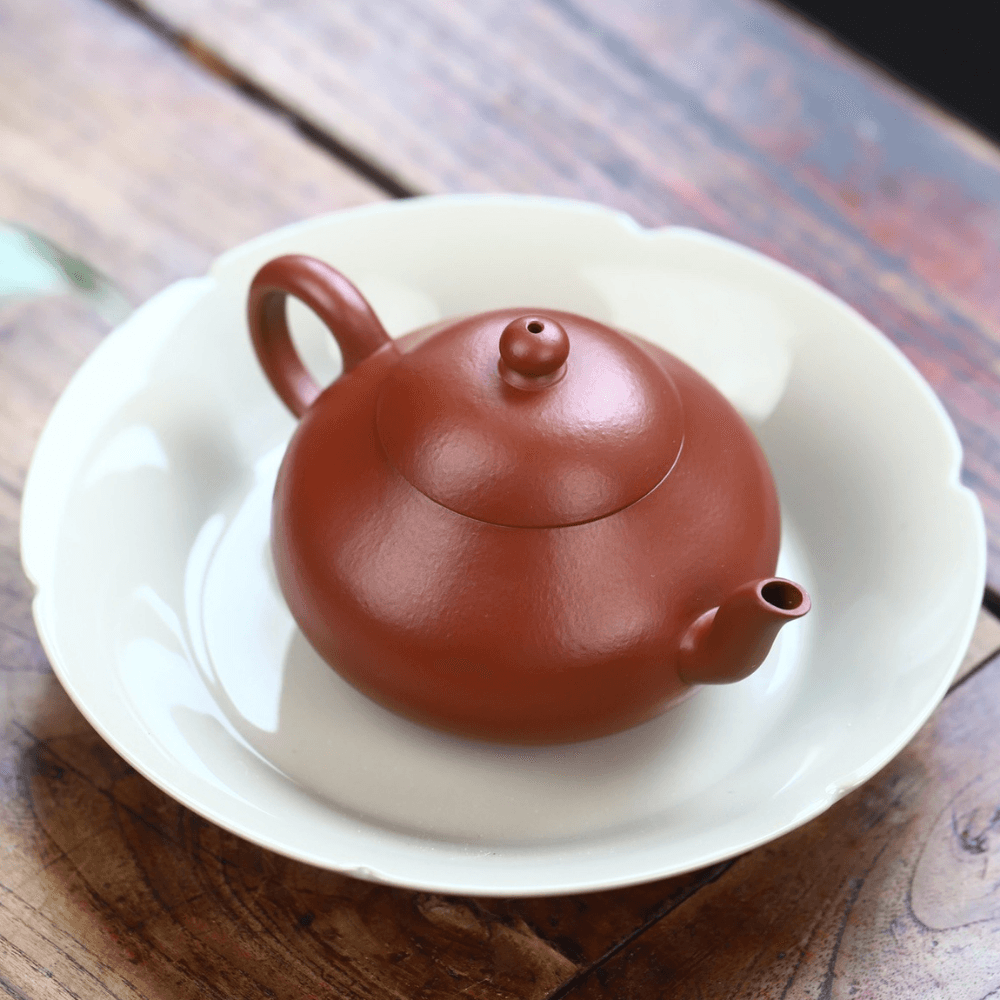 Full Handmade Yixing Zisha Teapot [Pear Pot] (Zhu Ni - 150ml) - YIQIN TEA HOUSE | yiqinteahouse.com | <200ml, full handmade zisha teapot, new arrival, plain smooth, teapot, teaware