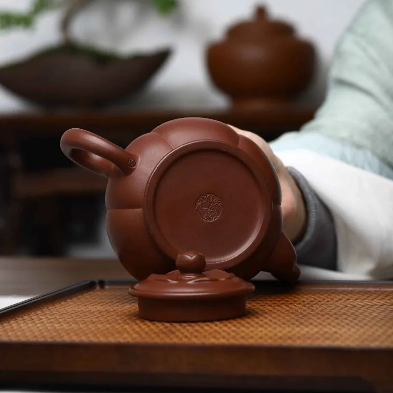 Full Handmade Yixing Zisha Teapot [Prosperous Lotus] (Lao Zi Ni - 320ml) - YIQIN TEA HOUSE | yiqinteahouse.com | >300ml, full handmade zisha teapot, new arrival, plain smooth, teapot, teaware