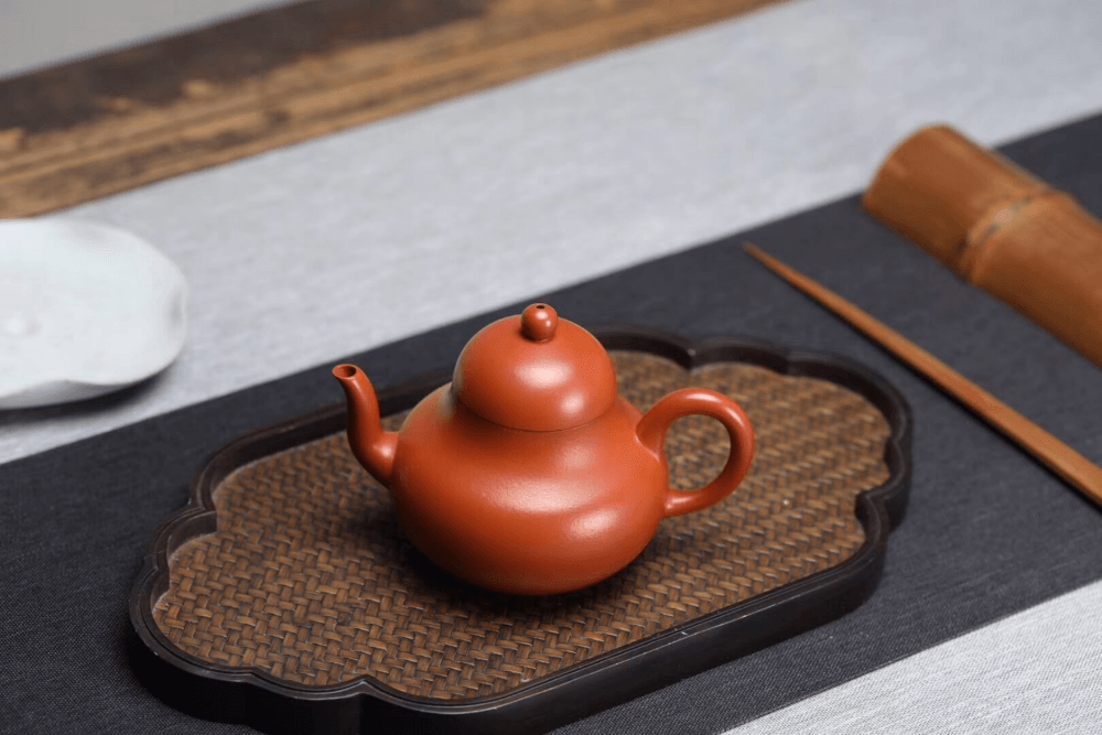 Full Handmade Yixing Zisha Teapot [Si Ting Pot] (Zhu Ni - 150ml) - YIQIN TEA HOUSE | yiqinteahouse.com | <200ml, full handmade zisha teapot, new arrival, plain smooth, teapot, teaware