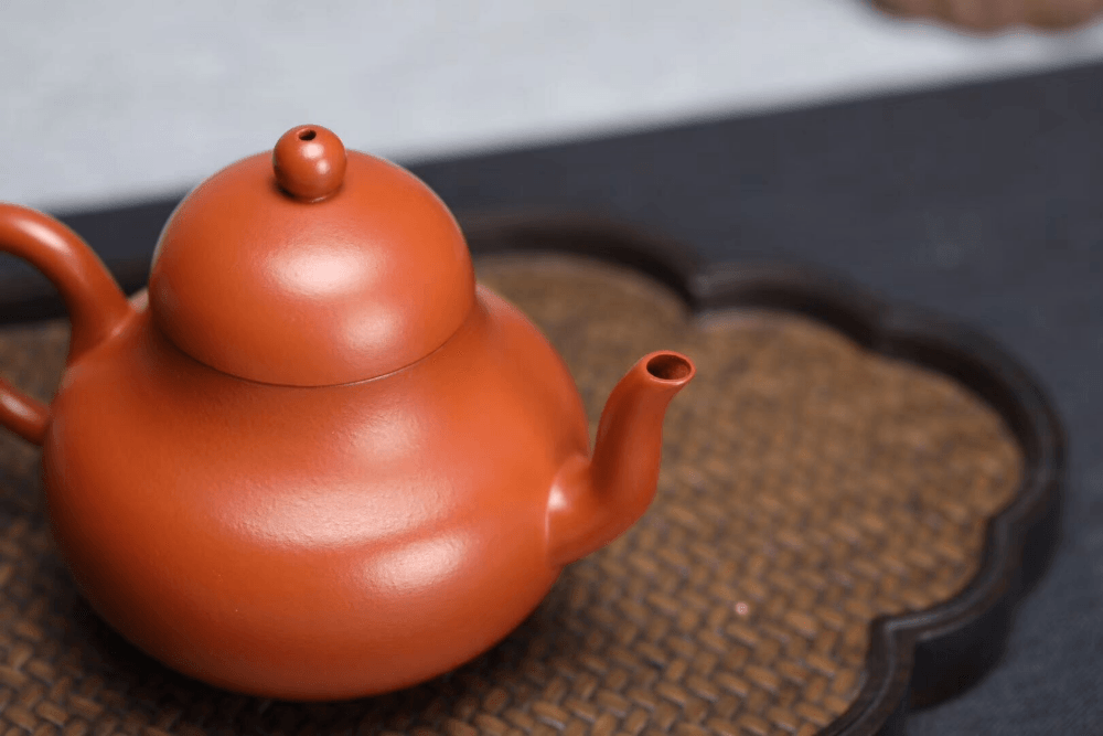 Full Handmade Yixing Zisha Teapot [Si Ting Pot] (Zhu Ni - 150ml) - YIQIN TEA HOUSE | yiqinteahouse.com | <200ml, full handmade zisha teapot, new arrival, plain smooth, teapot, teaware