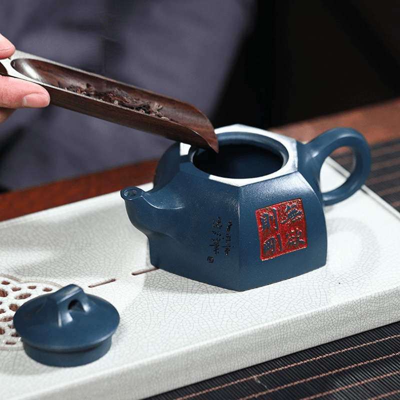 Full Handmade Yixing Zisha Teapot [Wuyu Zegang] (Tian Qing Ni - 320ml) - YIQIN TEA HOUSE | yiqinteahouse.com | >300ml, full handmade zisha teapot, new arrival, teapot, teaware