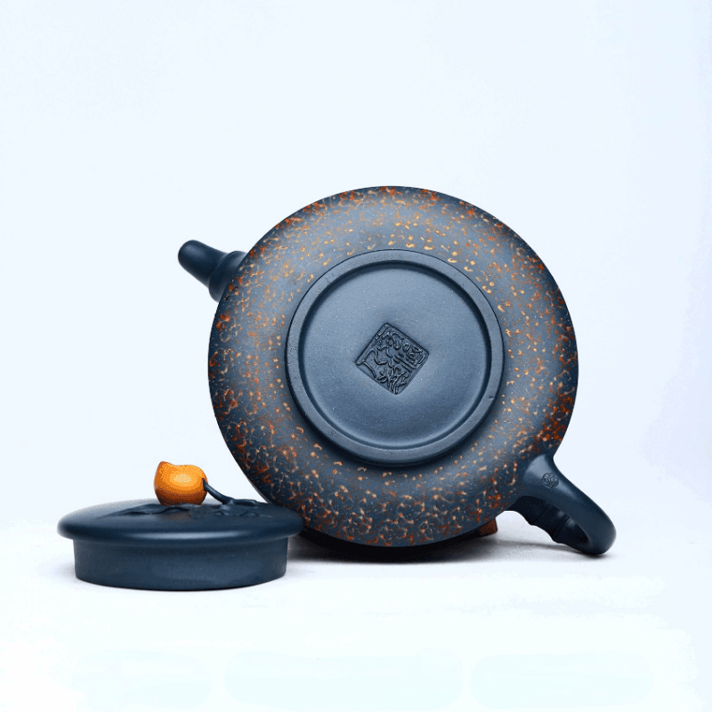 Full Handmade Yixing Purple Clay Teapot [Xiantao] | 全手工宜兴紫砂壶 珍藏天青泥 [仙桃] - YIQIN TEA HOUSE 一沁茶舍  |  yiqinteahouse.com